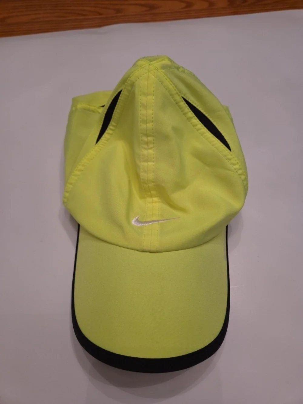 Nike Featherlight Dri-Fit Tennis Running Neon Volt Yellow Hat Cap Adjustable